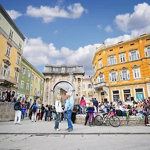 Apartment Downtown, Pula