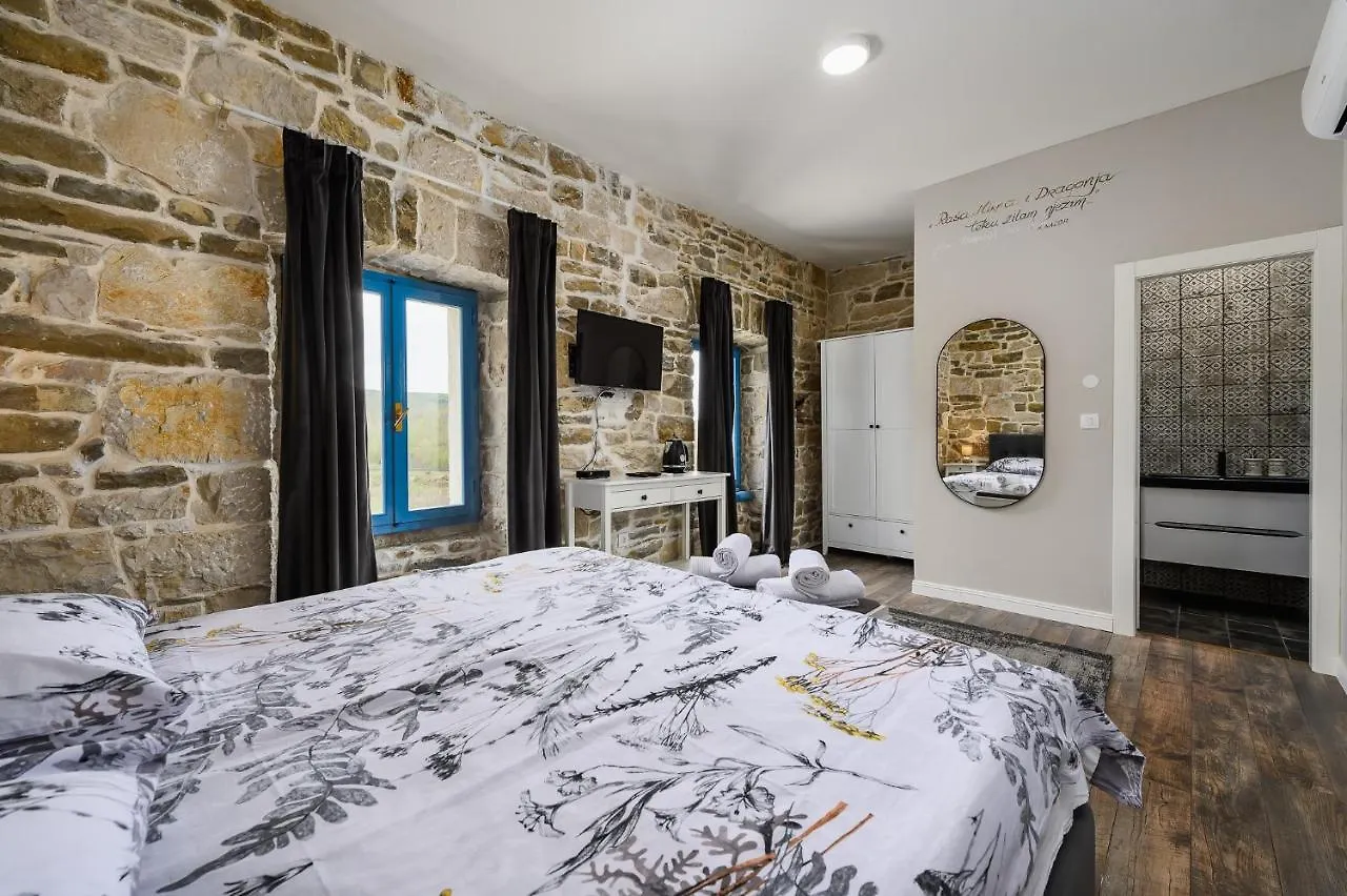 Ponte Porton Dining & Lodging Groznjan Bed & Breakfast