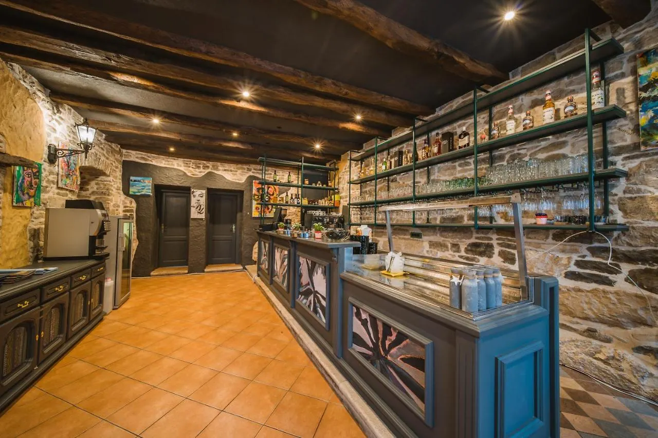 Ponte Porton Dining & Lodging Groznjan Bed & Breakfast